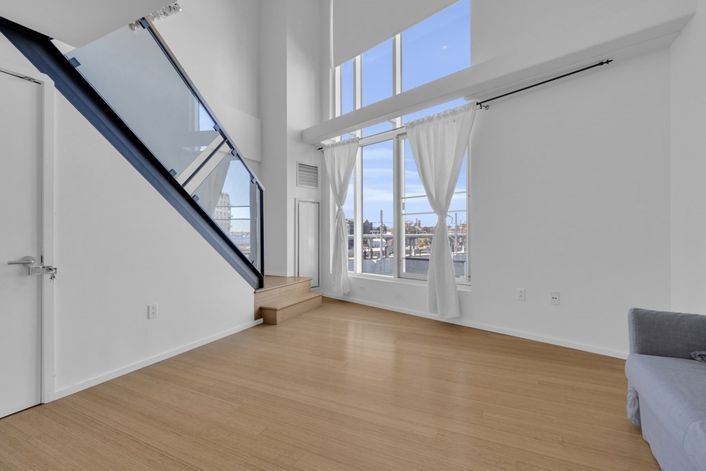 1 Earhart, East Cambridge