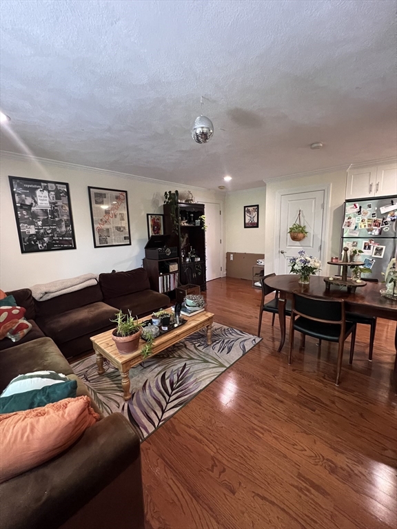 6 Blair Pl, Neighborhood Nine