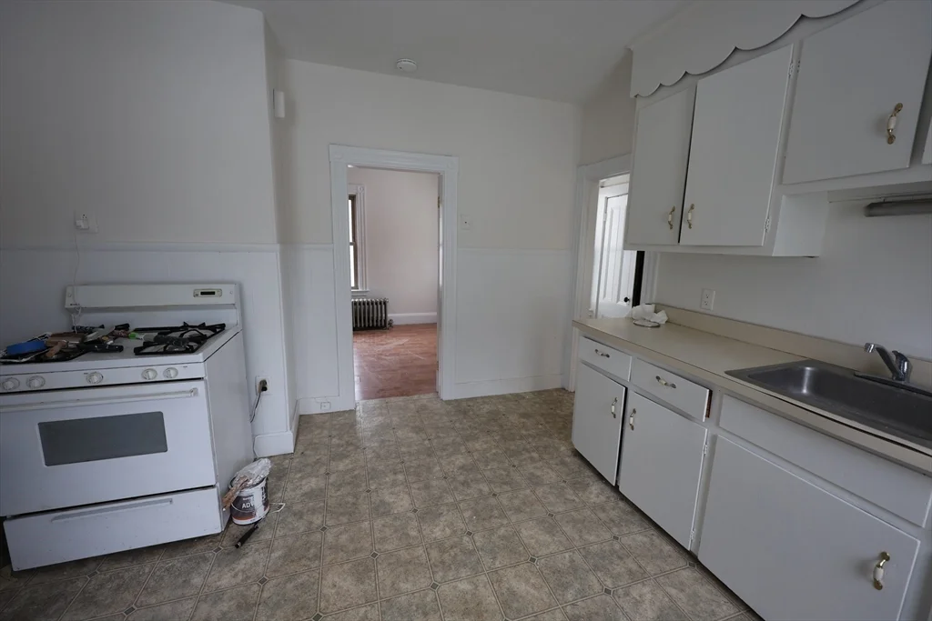 31 June St, Roslindale