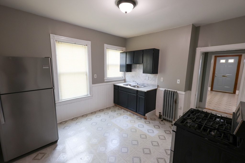 69 Willowwood St, Dorchester