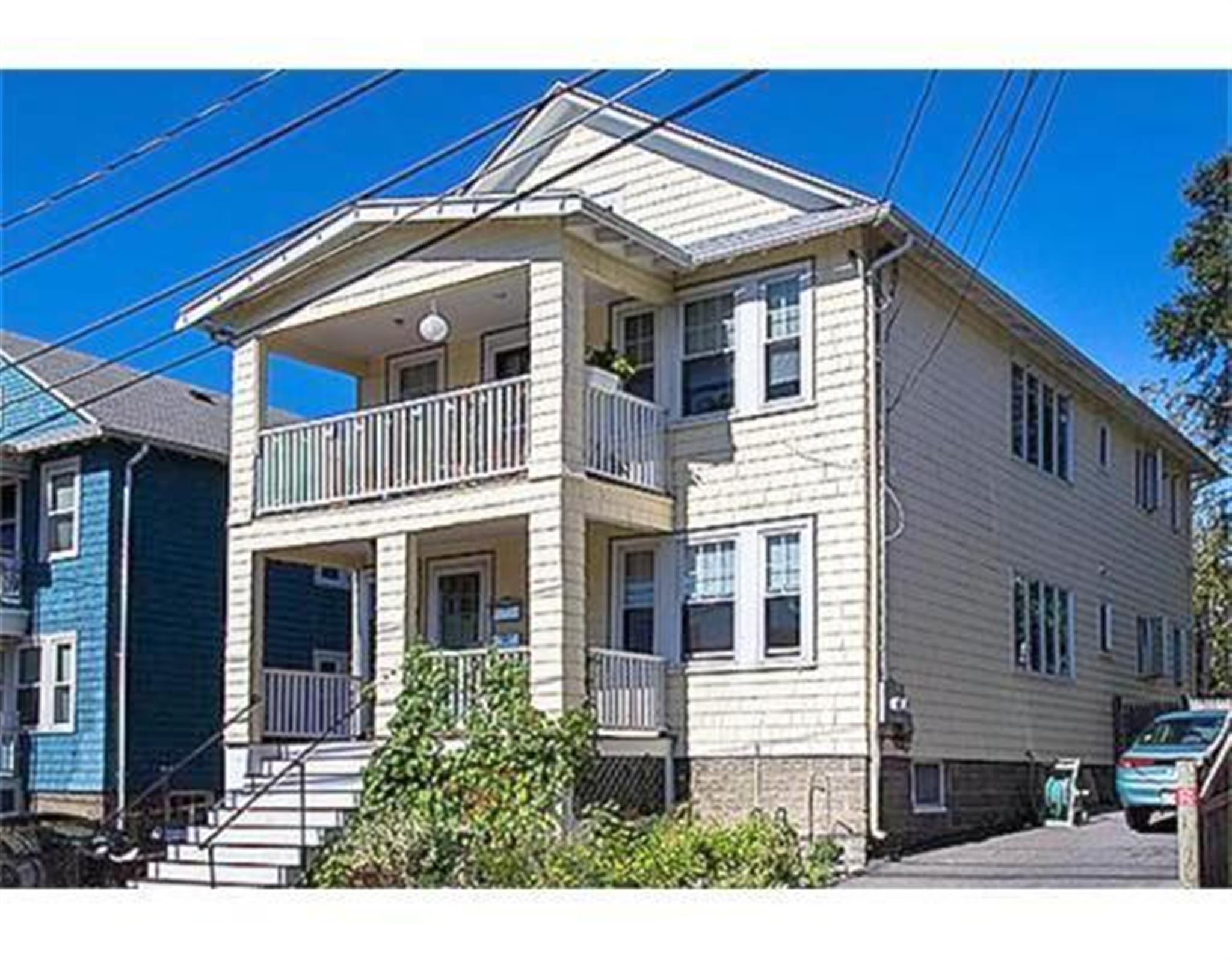 67 Fairfax St, West Somerville