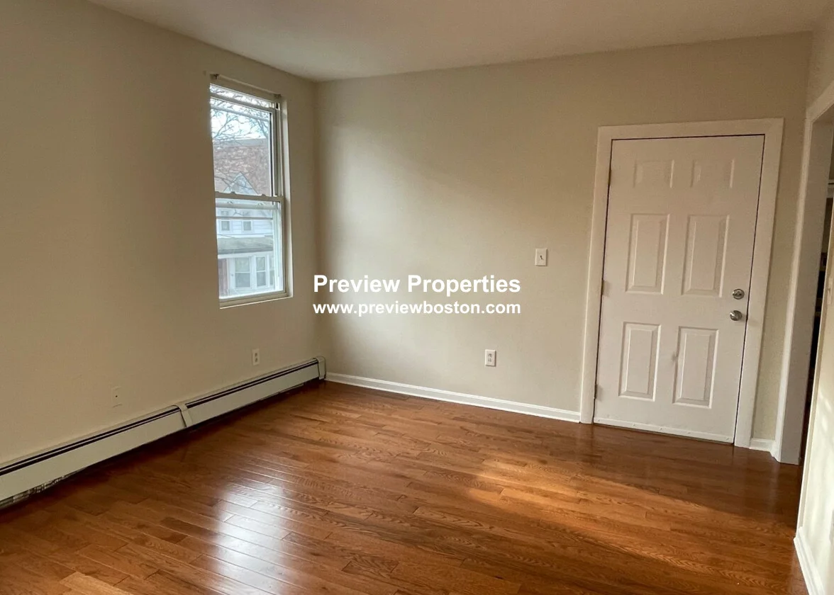 75 Putnam St, East Boston