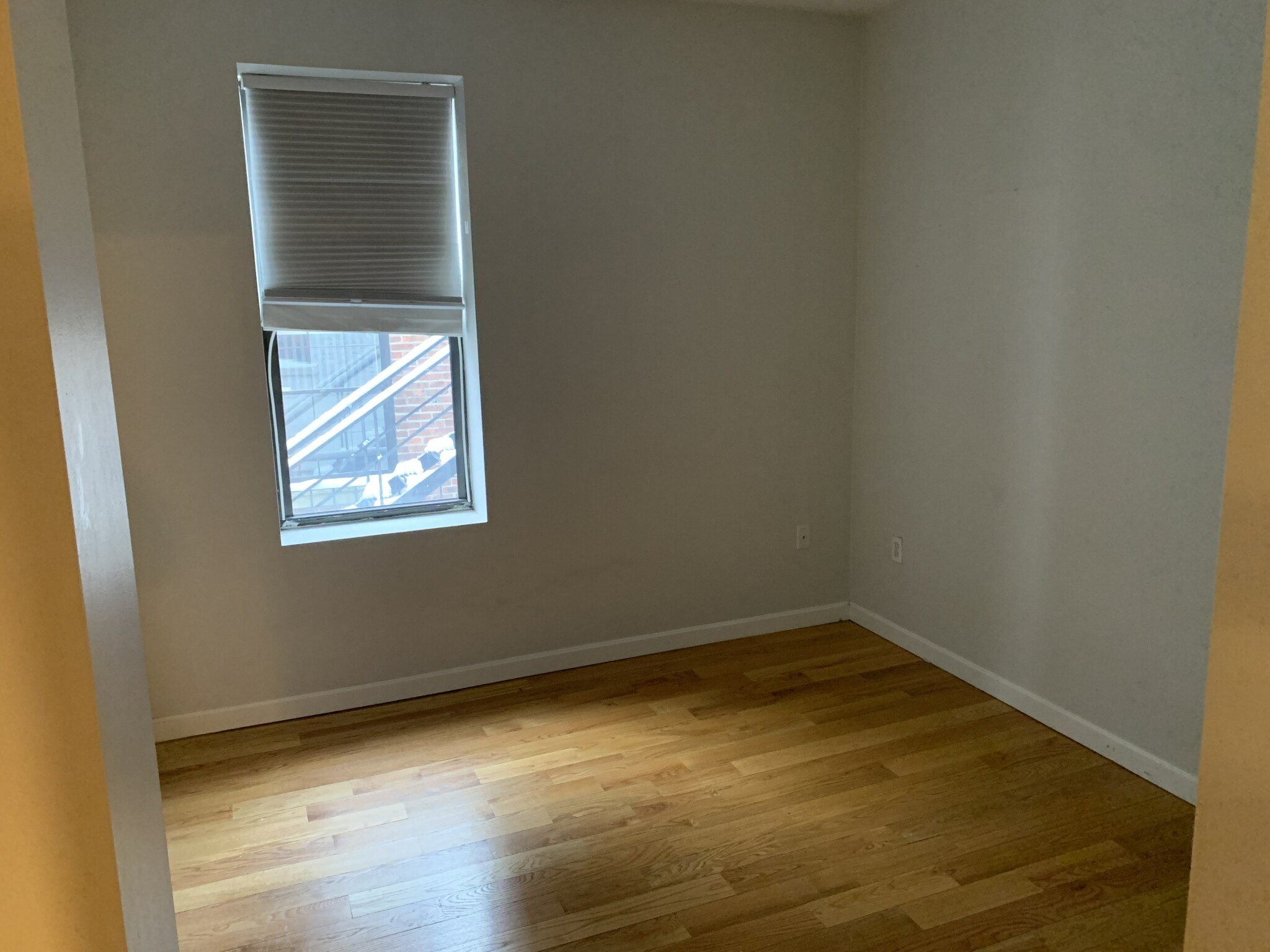2 bed, 1 bath apartment for rent at 636 Beacon St Unit 301, Fenway — photo 13 of 13
