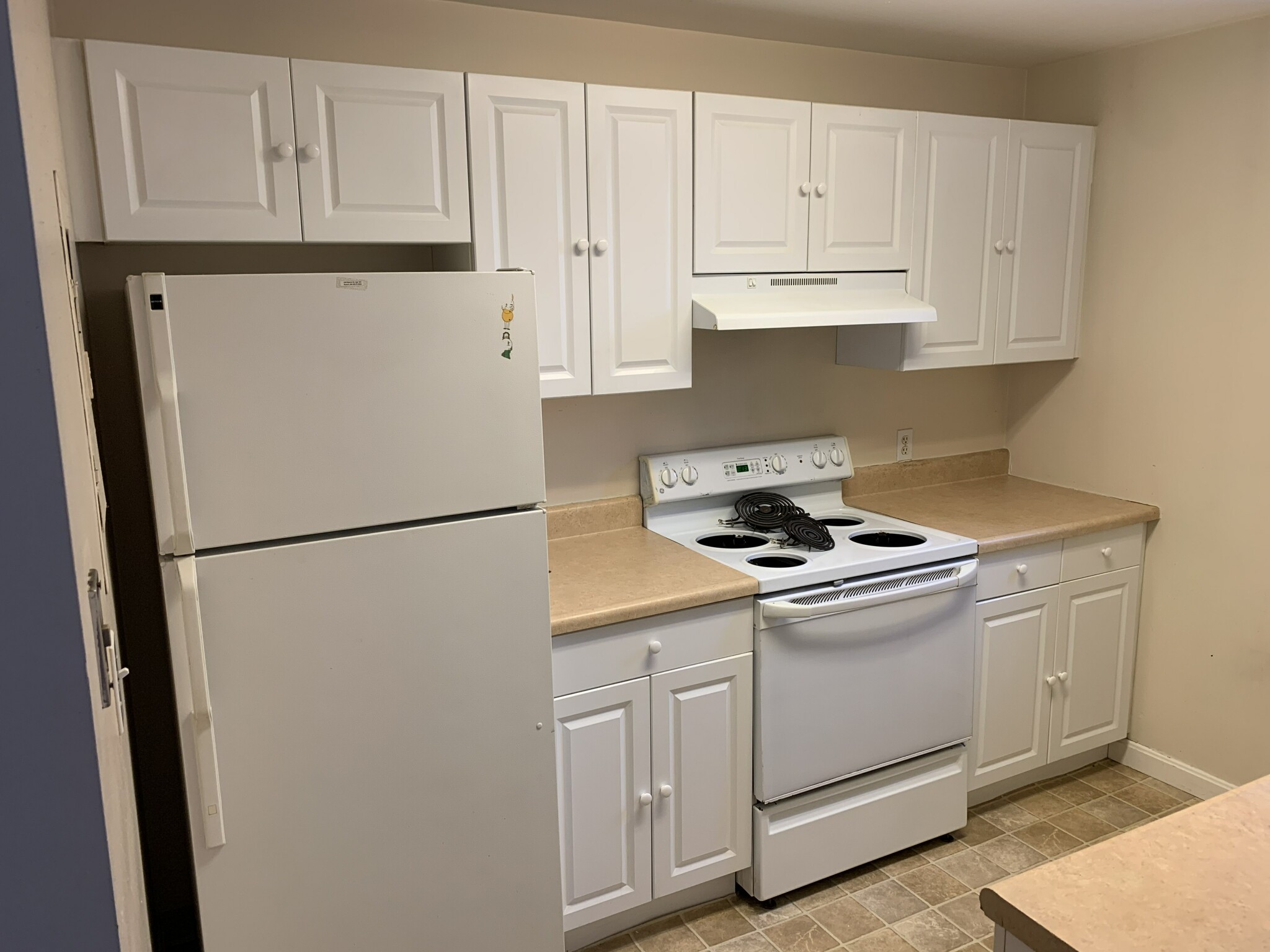 2 bed, 1 bath apartment for rent at 636 Beacon St Unit 301, Fenway