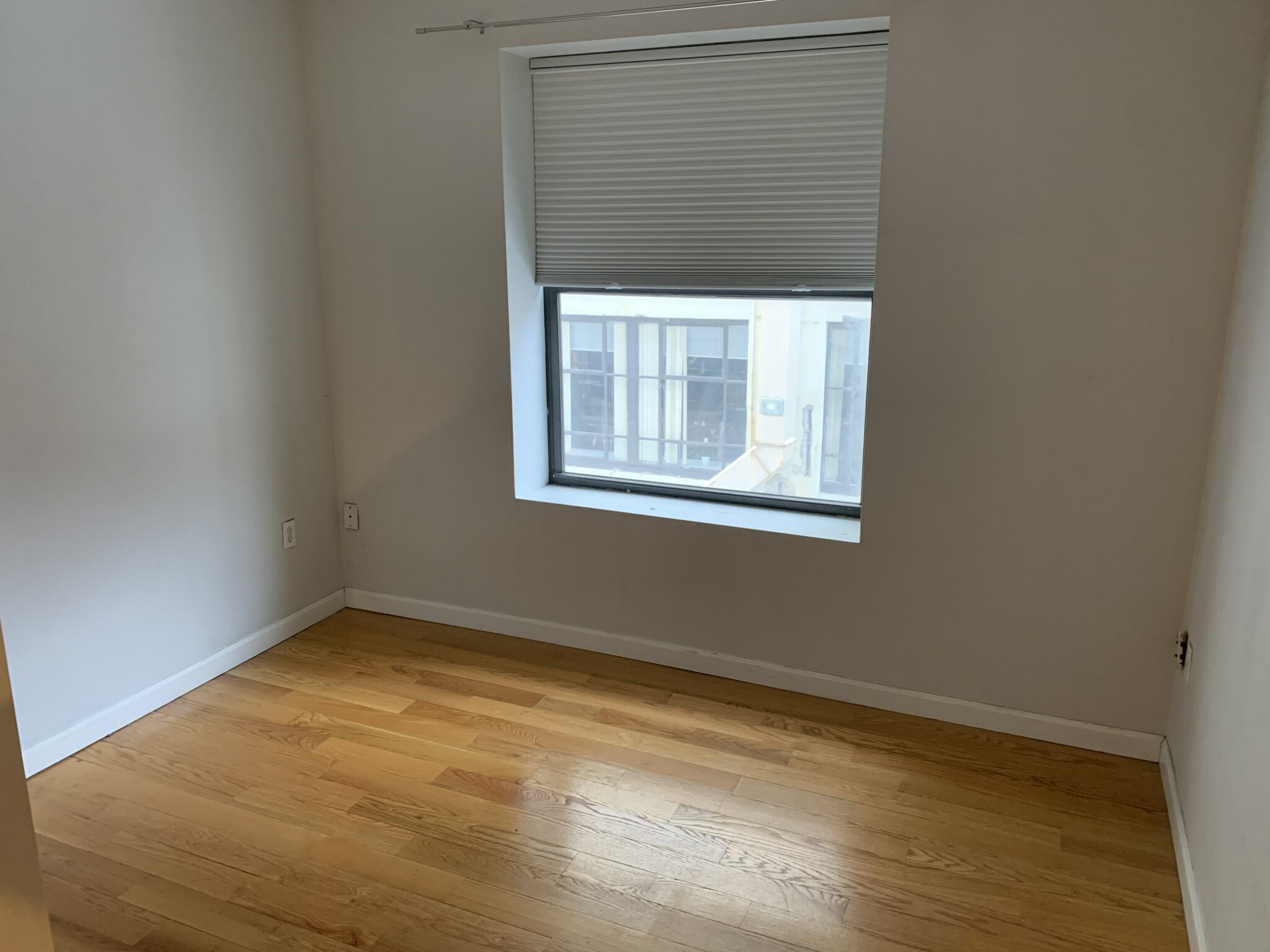 2 bed, 1 bath apartment for rent at 636 Beacon St Unit 301, Fenway — photo 10 of 13
