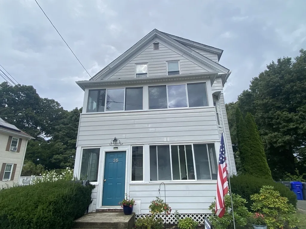 35 Grant St, Milford