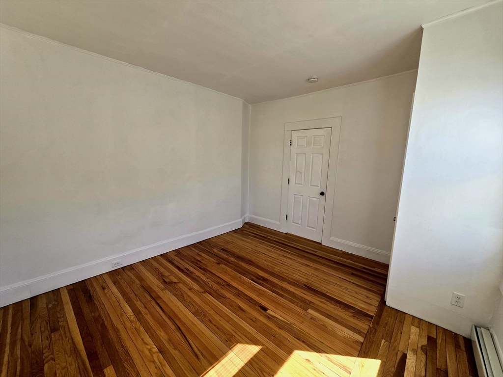 63 Stewart St, Quincy