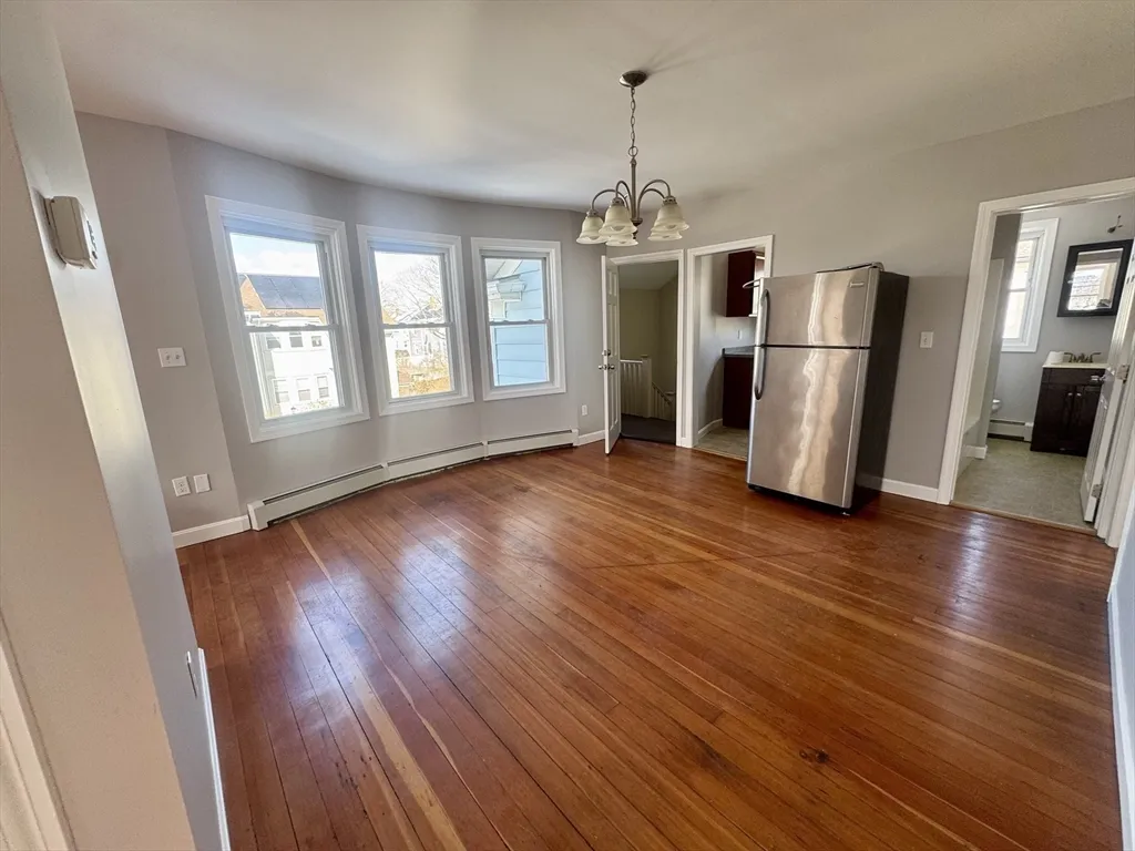 67 Sycamore St, East Fairhaven