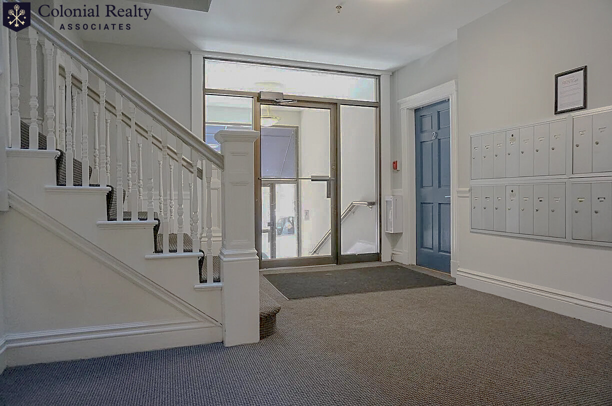 6 Camelot Ct, Brighton