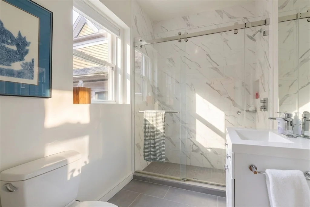 176 Naples Rd, Coolidge Corner
