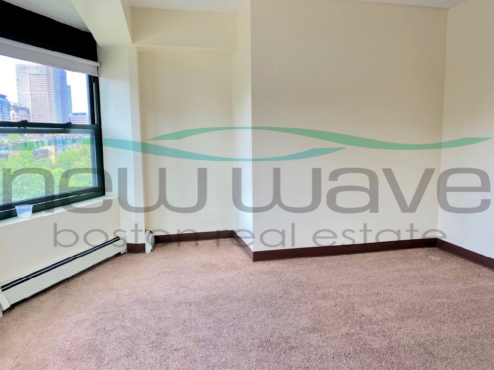 400 Massachusetts Ave, South End