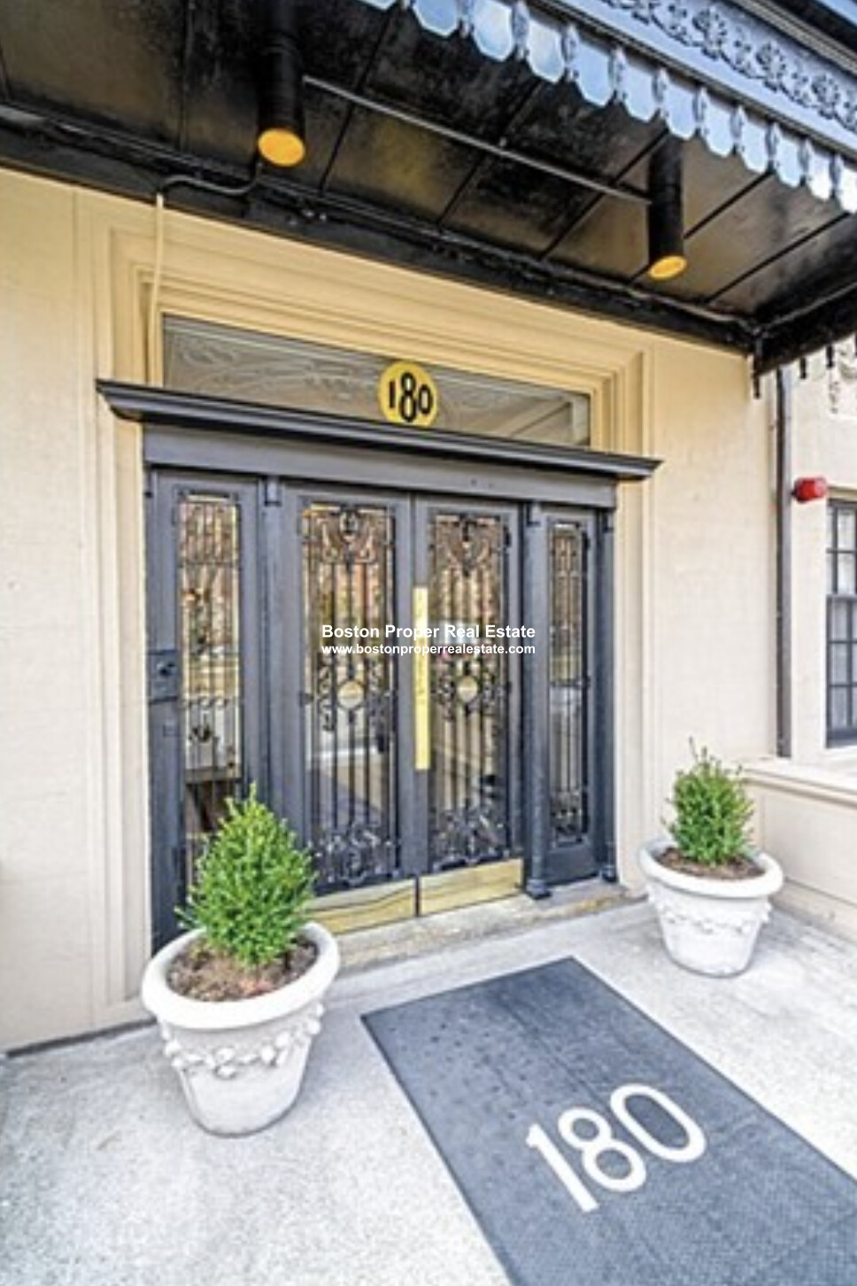 180 Commonwealth Ave, Back Bay