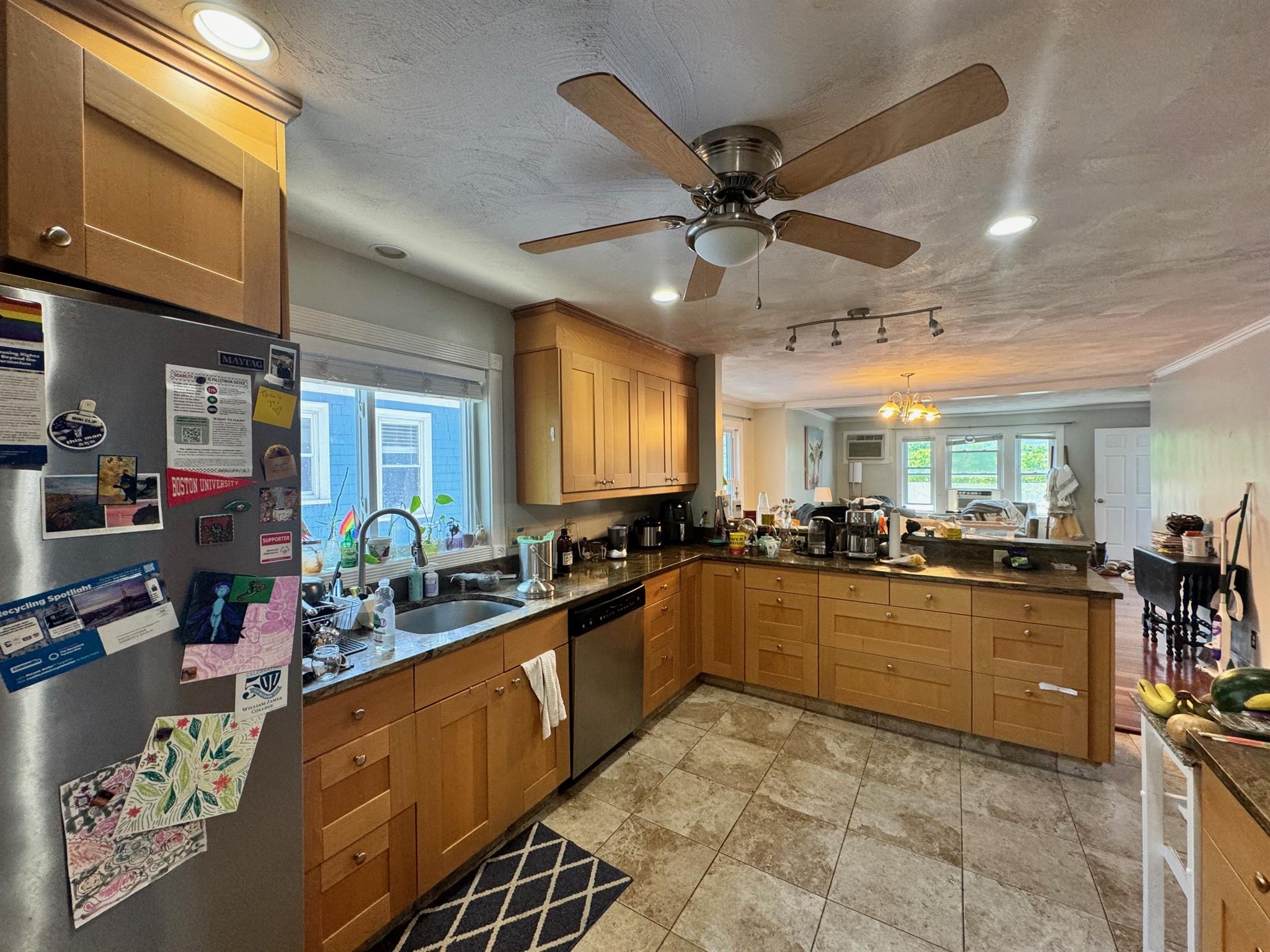 19 Gordon St, West Somerville