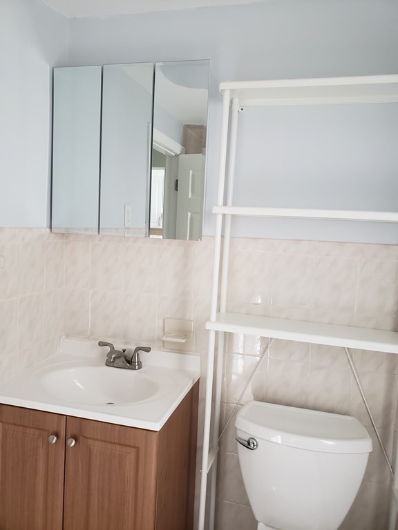 16 Jason St, Arlington