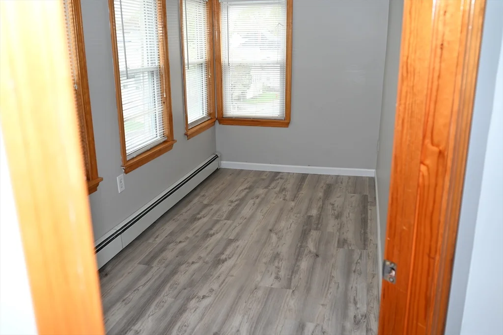 65 Lowell St, Methuen
