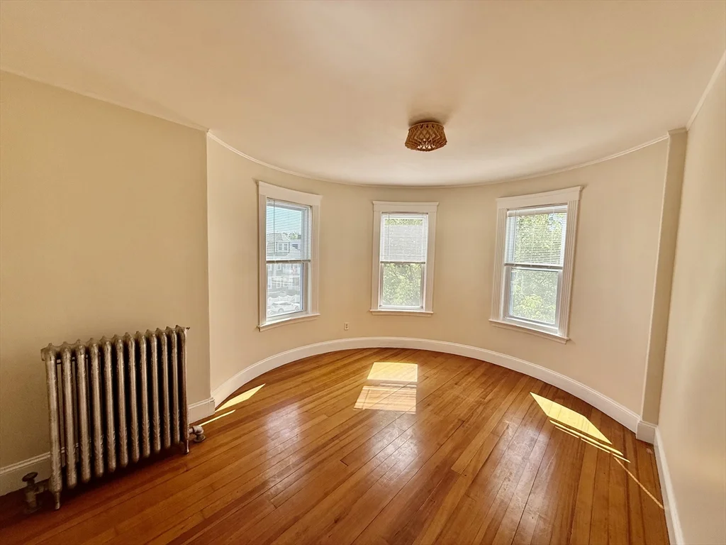 7 Chase, Dorchester