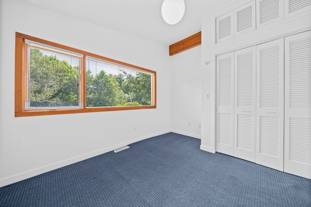 37 Harwich Rd, Newton