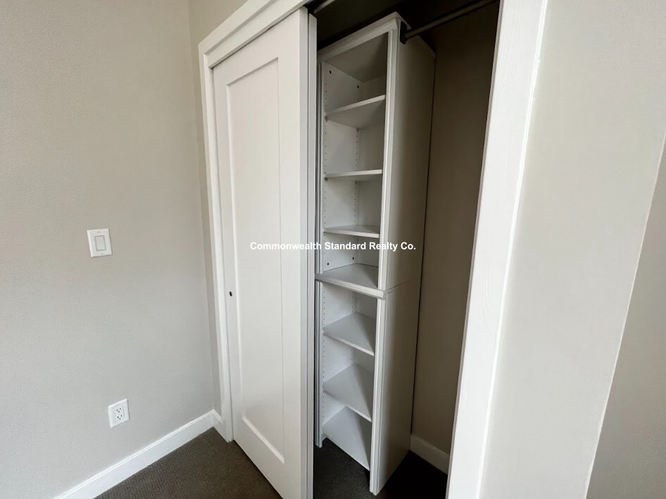 1661-1663 Washington St, South End