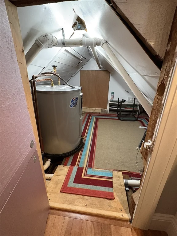 97 Washington St, Gloucester