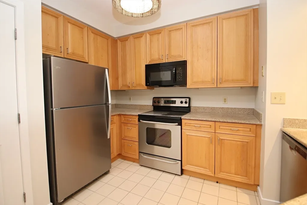 175 Cottage St, Chelsea