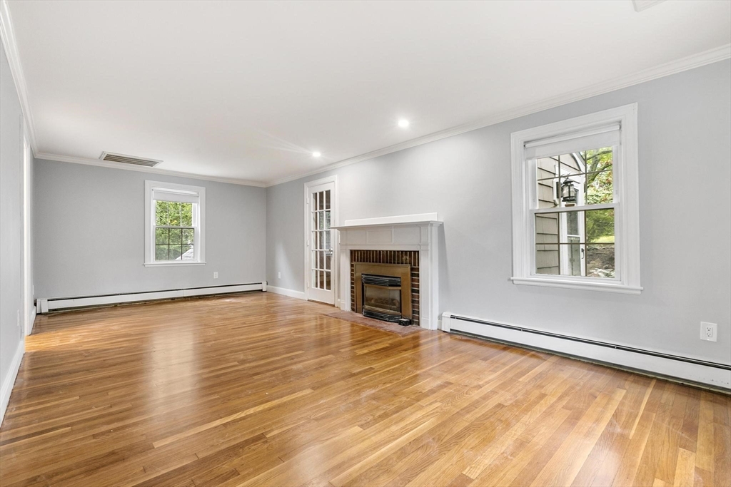 1 Martin Rd, Wellesley