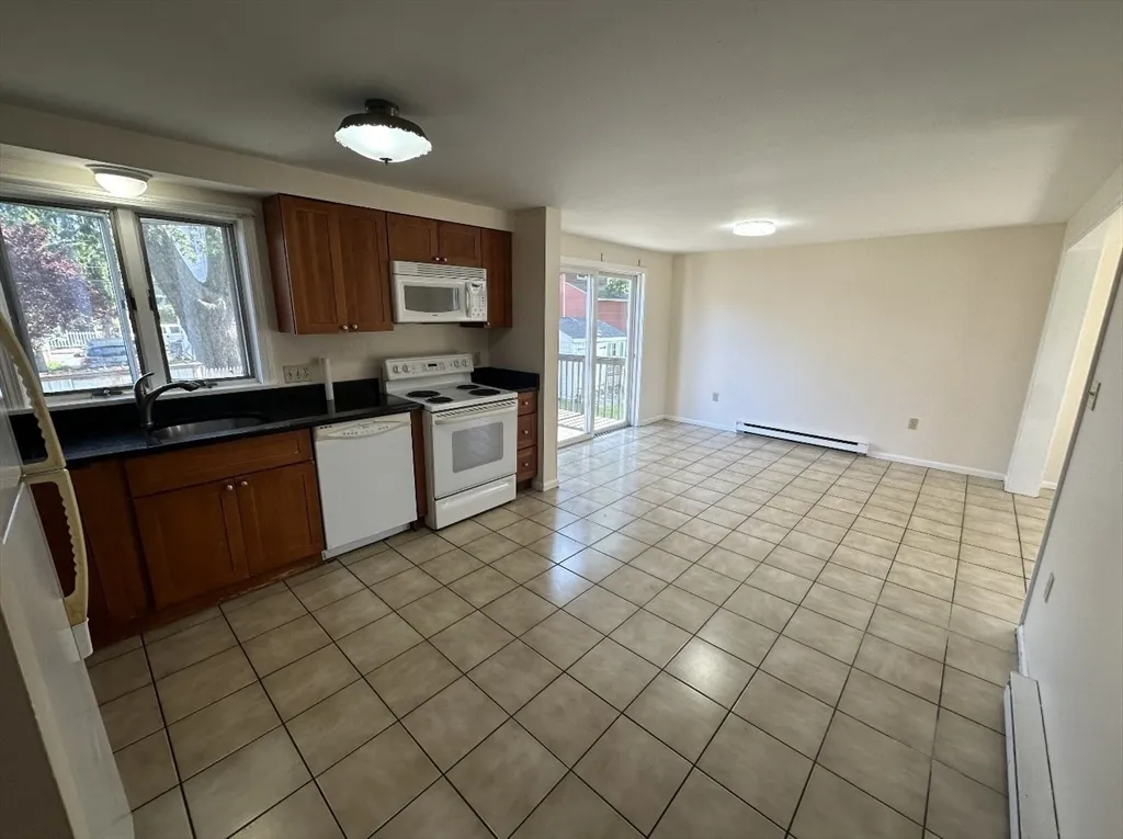 21A Mystic River Rd, West Medford