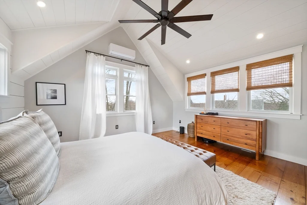 71 King St, Swampscott