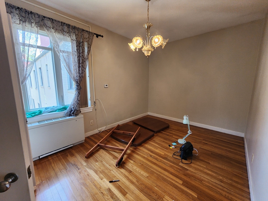 573 Washington St, Brookline