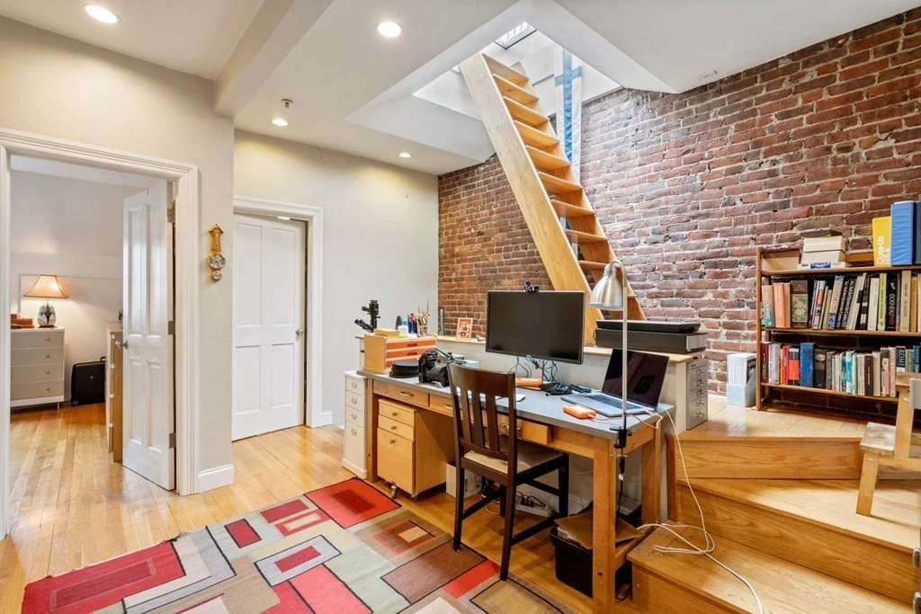 39 Worcester Sq, South End