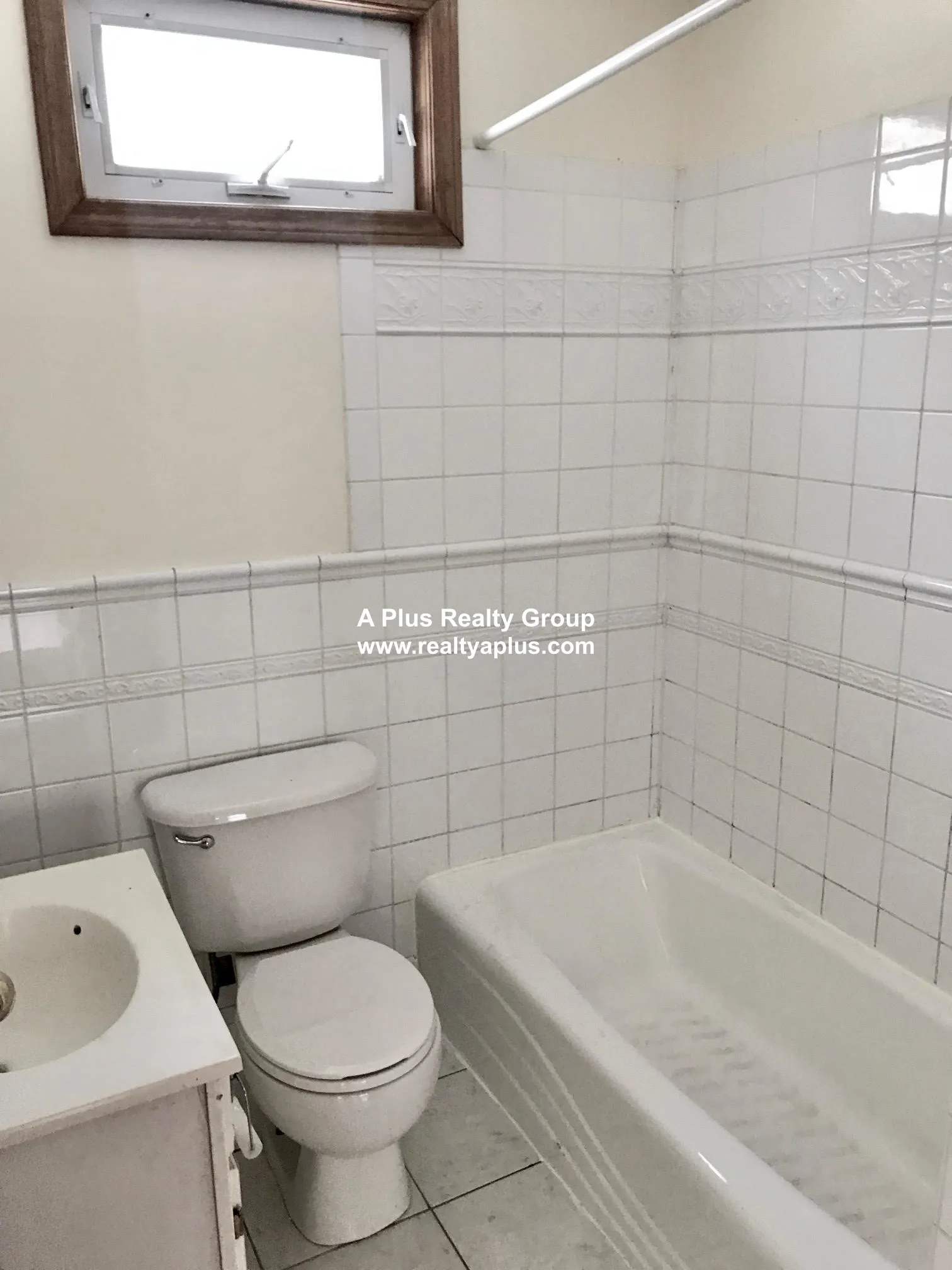 336 Centre St, Jamaica Plain