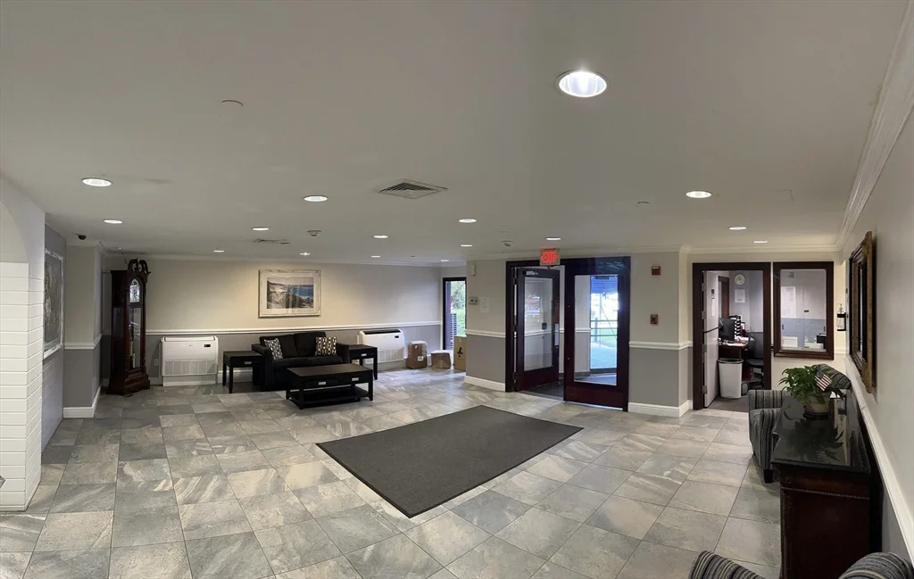 115 West Squantum St, Quincy