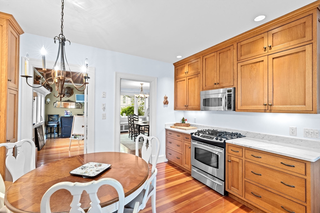 4 Glover Ave, Allerton