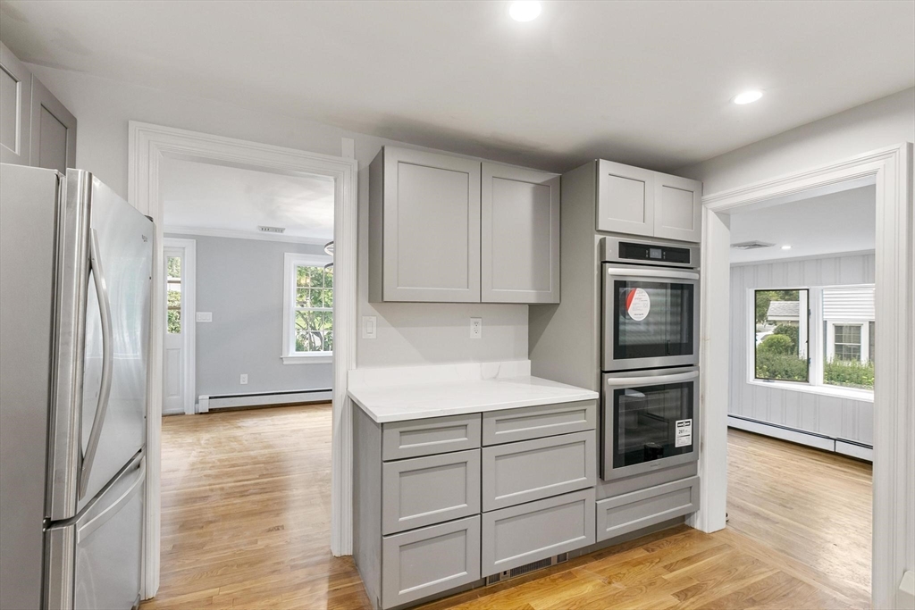 1 Martin Rd, Wellesley