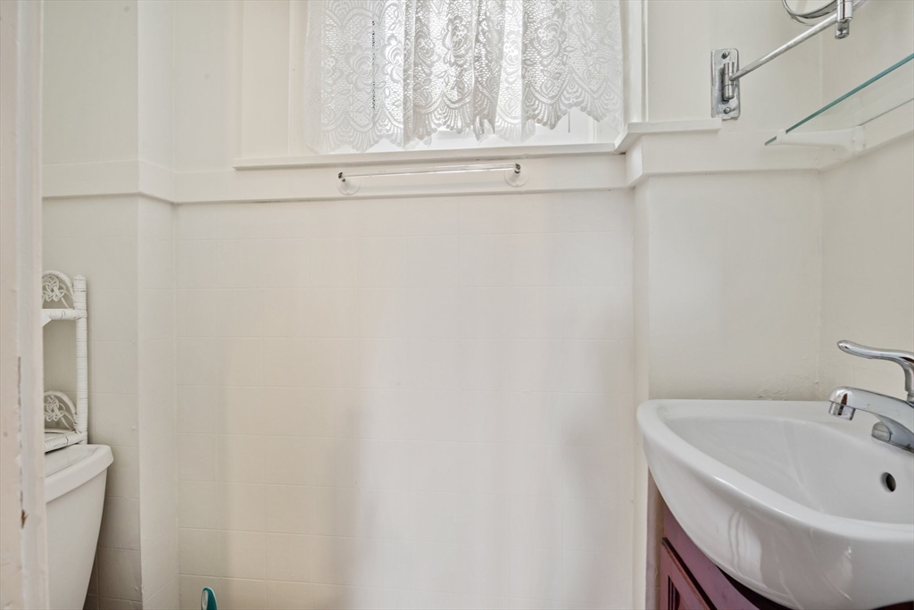 48 Kilsyth Rd, Salisbury Road - Corey Farm