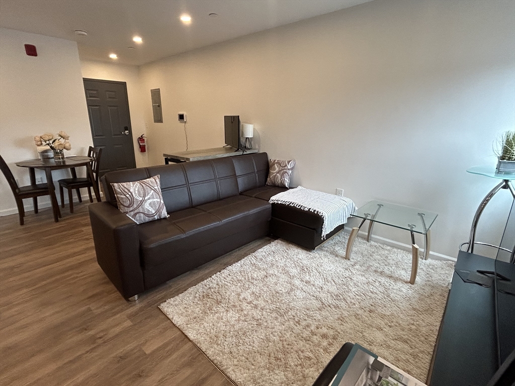 64 Salem St, Medford