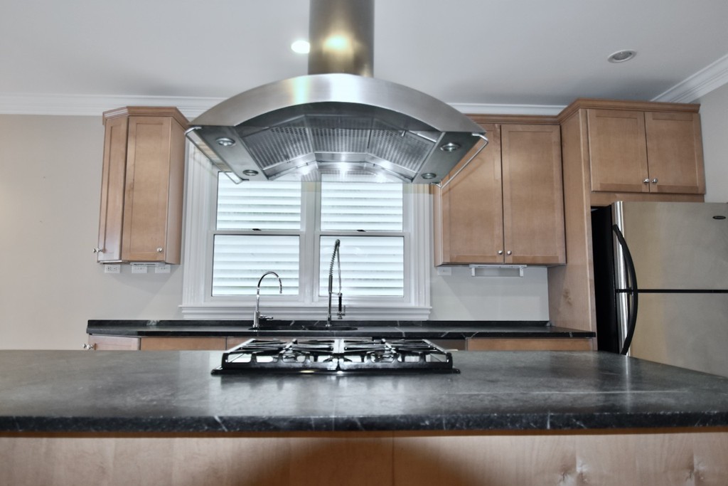 360 Dorchester St, South Boston