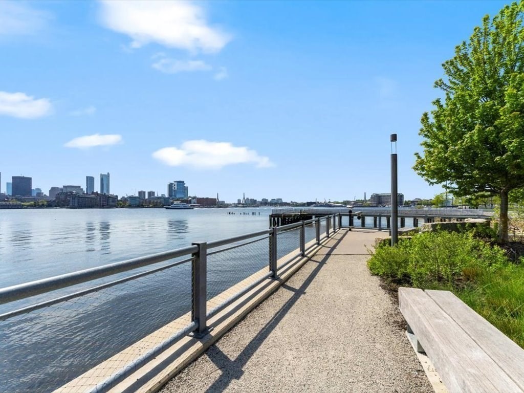 99 Sumner St, East Boston