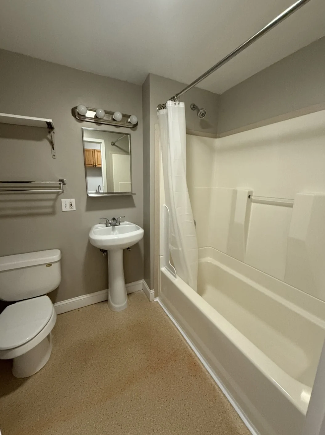 312 Shirley St, Winthrop