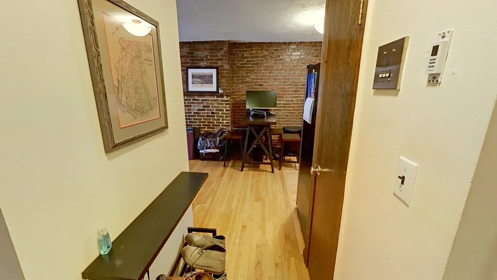 267 Main St, Charlestown