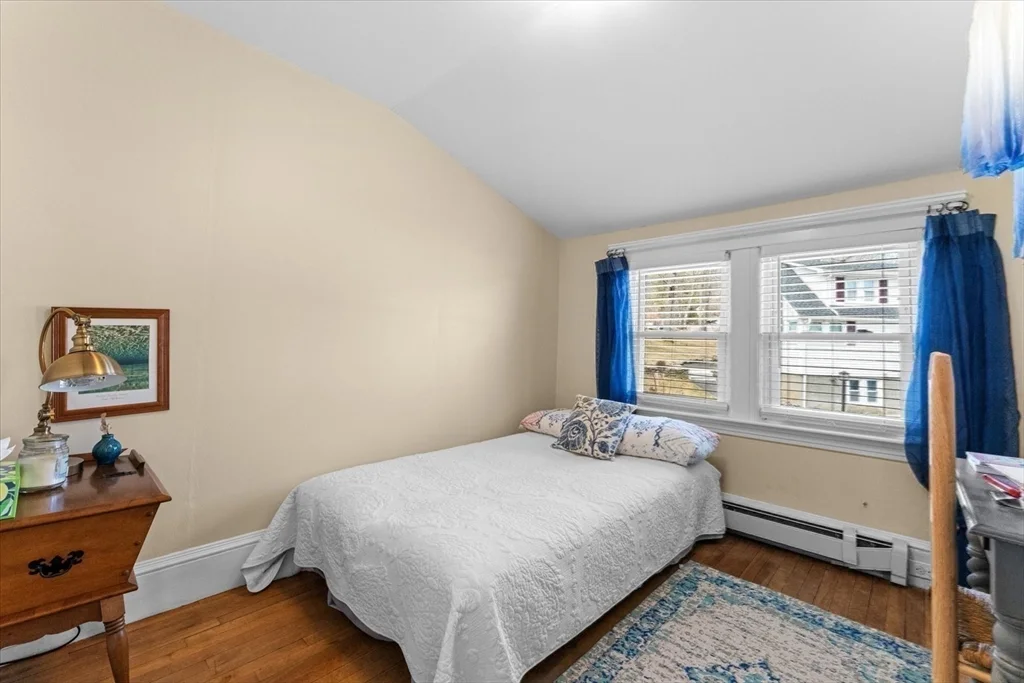 6 Davis Way, Worcester