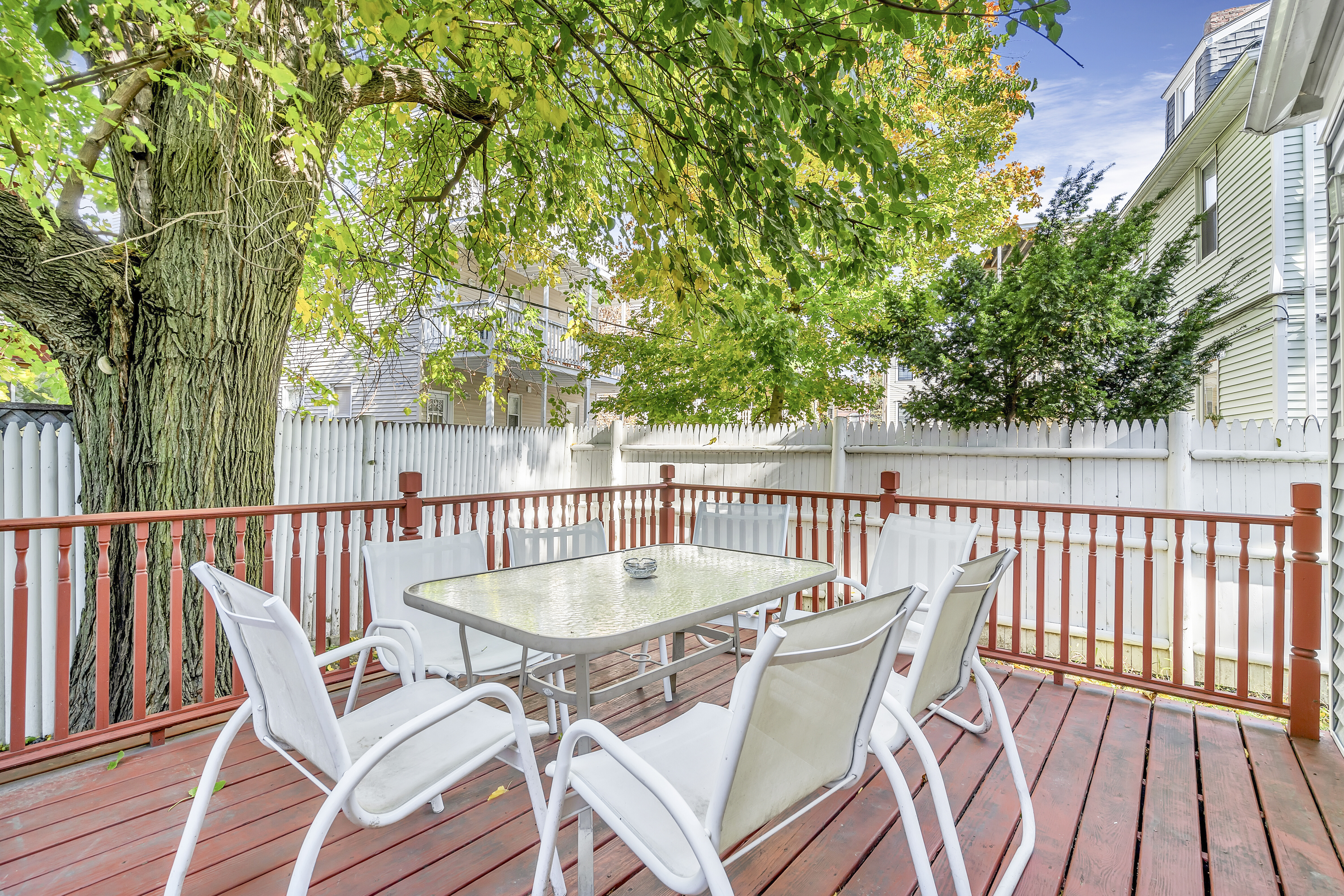 4 bed, 2.5 bath apartment for rent at 12 Bradbury St Unit 12, Allston — photo 27 of 30