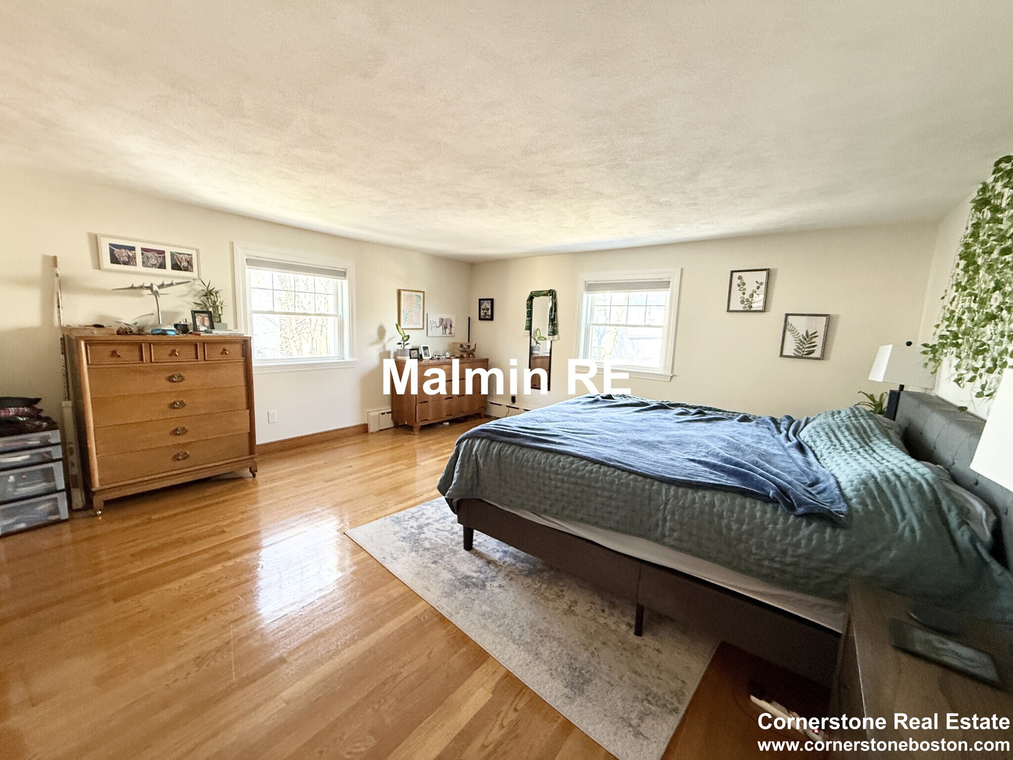 920 East 4th St, South Boston