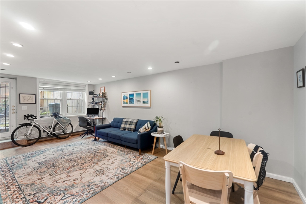 81 Waltham St, Boston