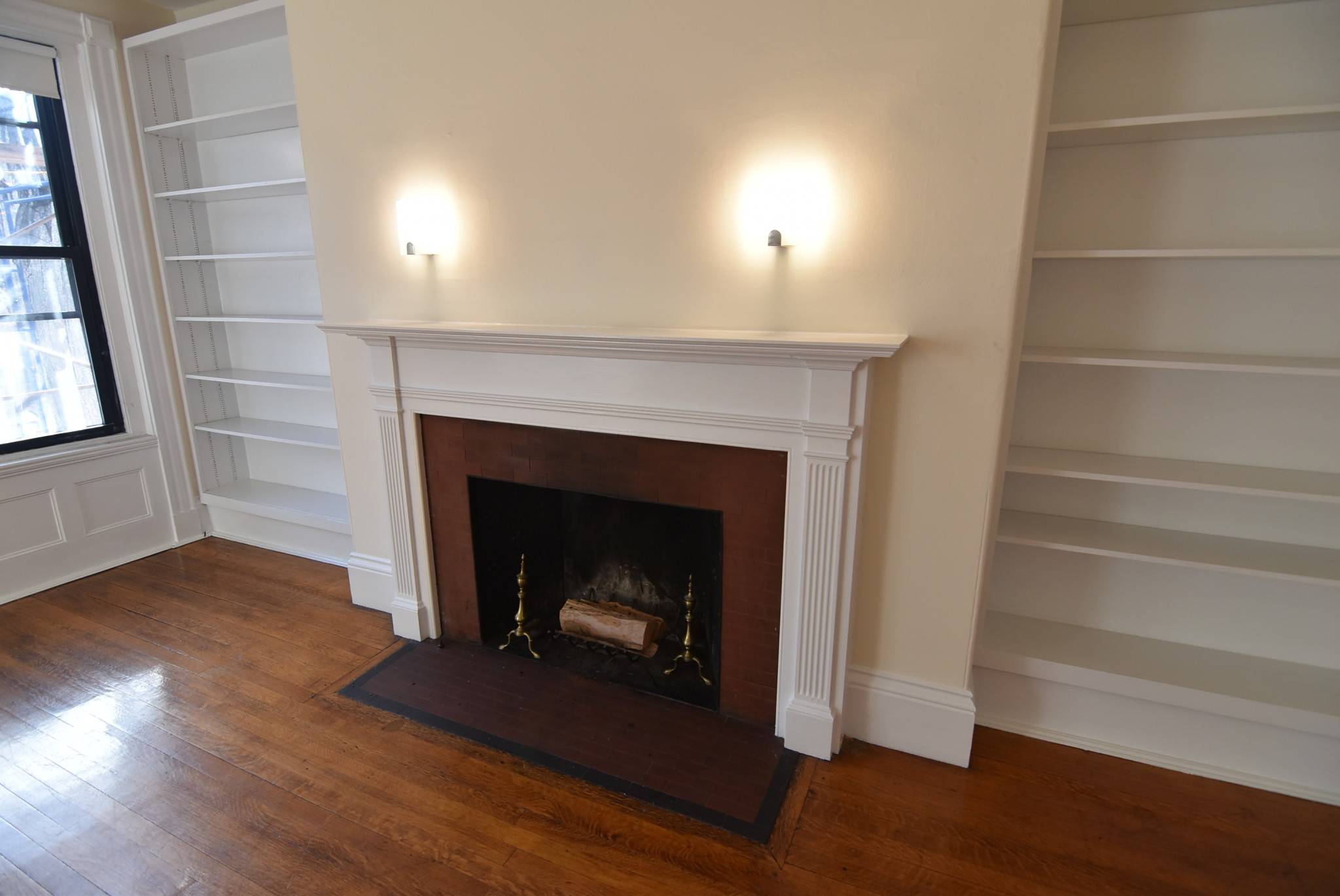 504 Beacon St, Fenway