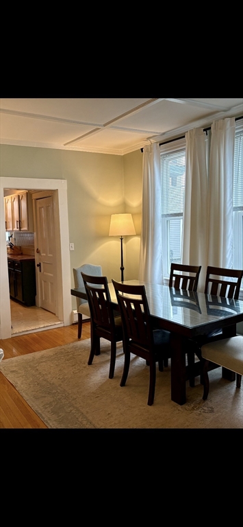 21 Thorndike, Beverly