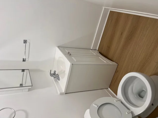 675 Washington St, Brookline