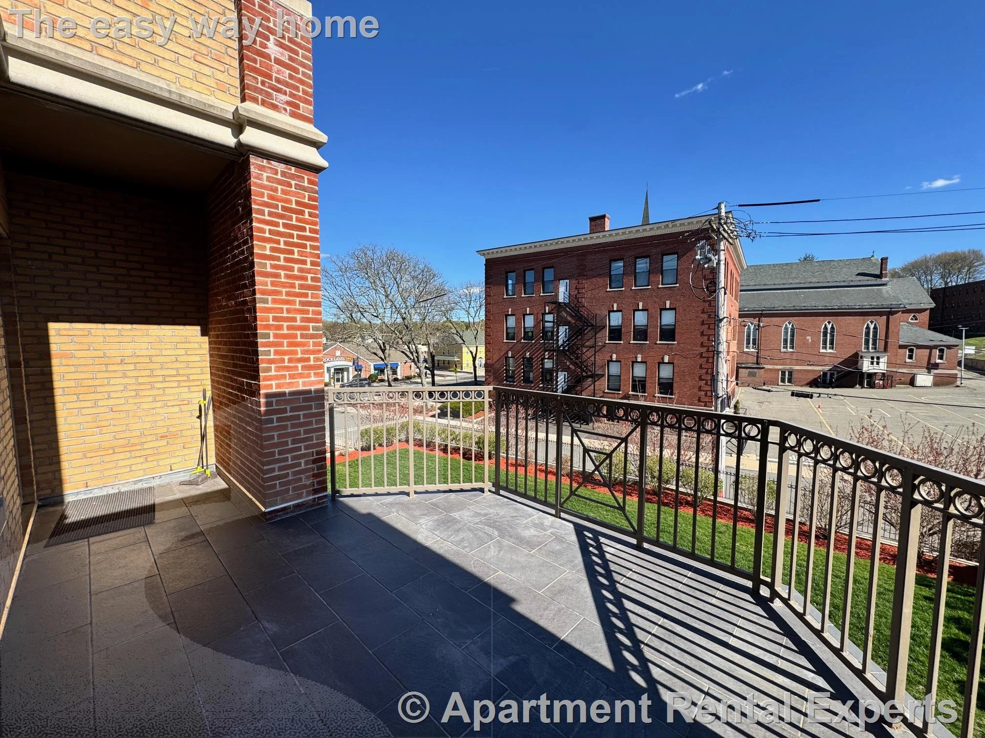 286 Main St, Woburn