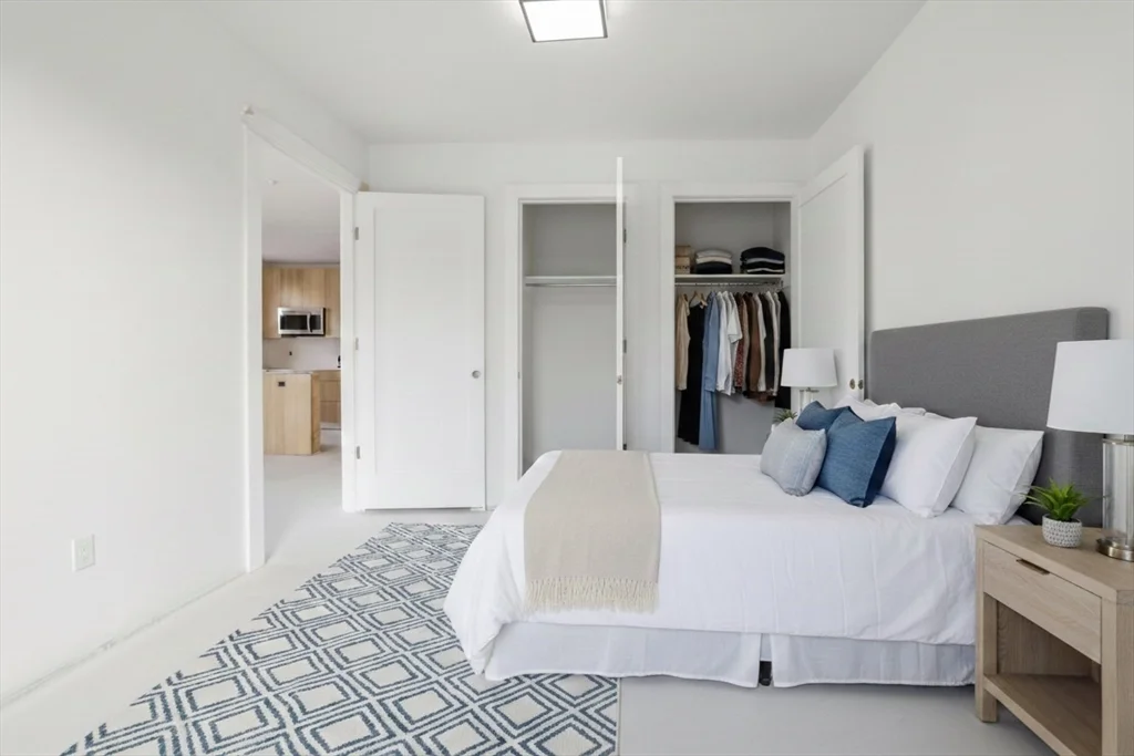 1035 Commonwealth Ave, Allston