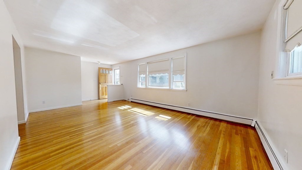 28 Hersom St, Watertown