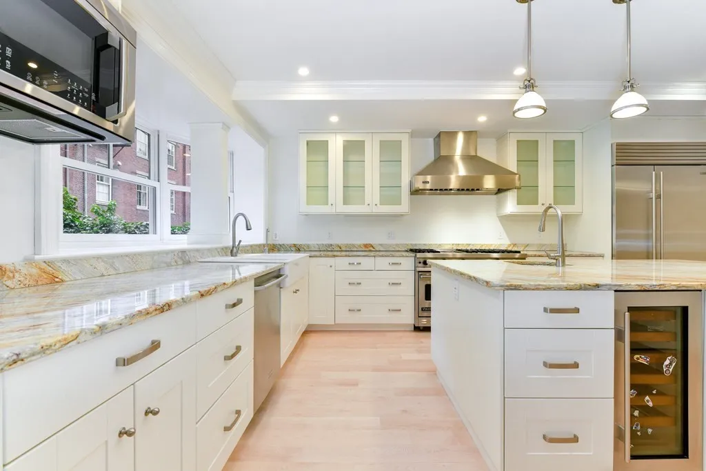 48 Mount Vernon St, Beacon Hill